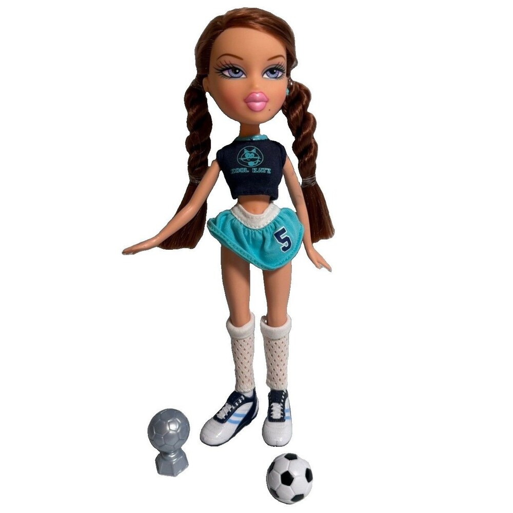 Vintage Bratz Play Sportz Roxxi Fashion Doll with Accessories, Soccer